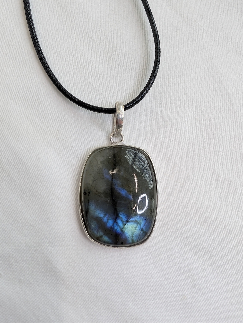 Labradorite Pendant Necklace Silver Plated Boho Blue Flash Gemstone Crystal